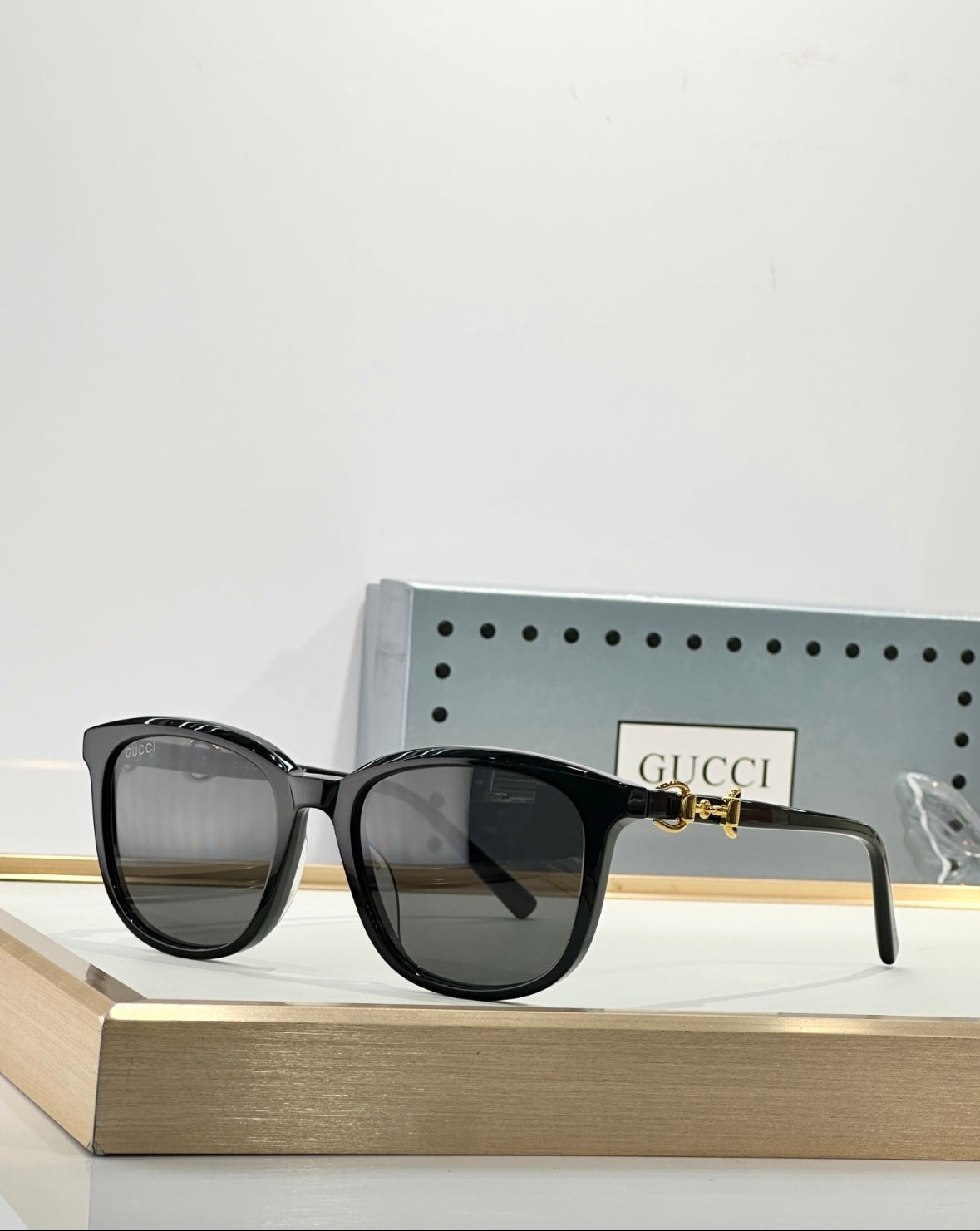 Gucci sun 2025