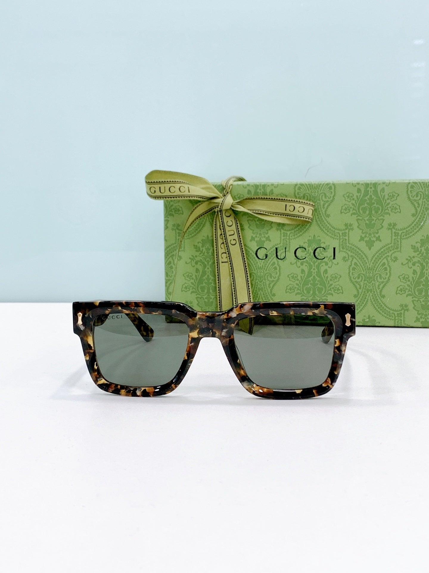 Gucci sun 2025